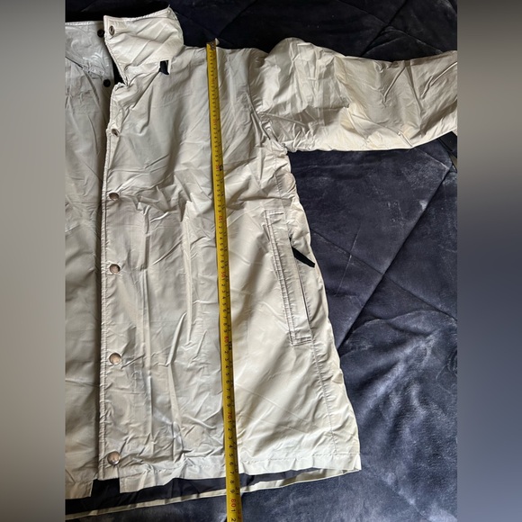 Kanuk winter coat size 2 - Picture 11 of 12